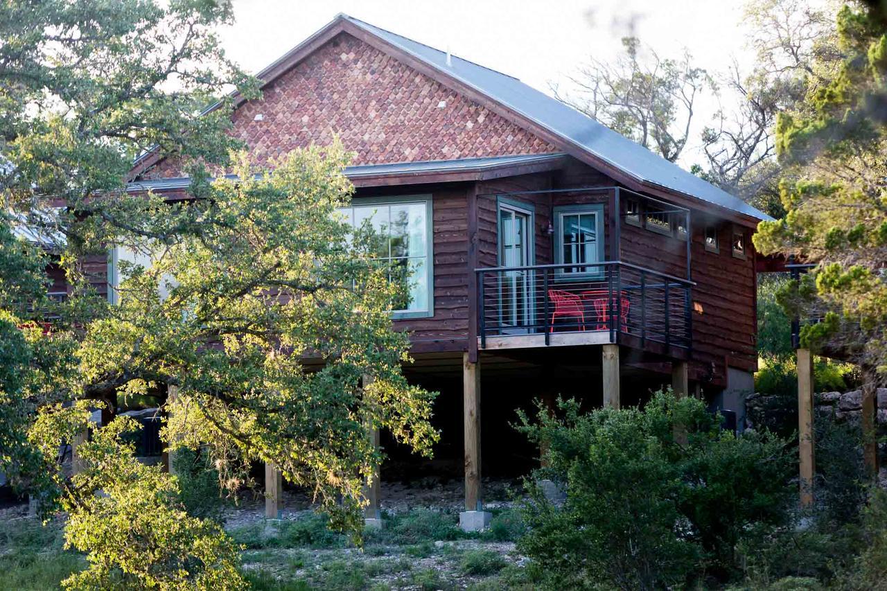 Camp Lucy Hotel Dripping Springs Exterior photo