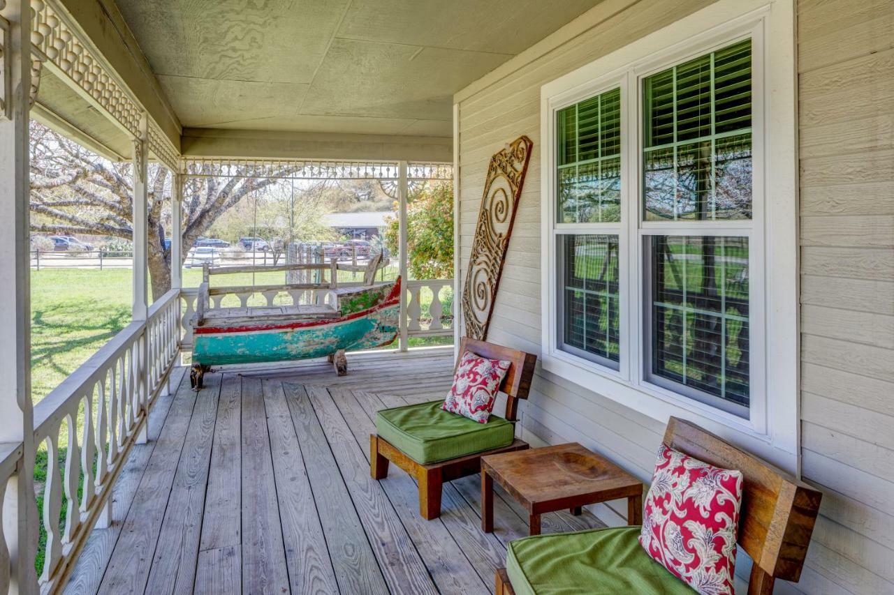 Camp Lucy Hotel Dripping Springs Exterior photo
