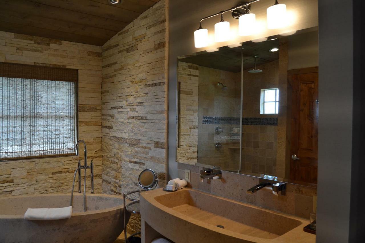 Camp Lucy Hotel Dripping Springs Exterior photo